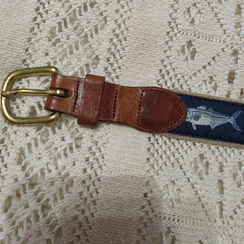Leather Man LTD Canvas Leather Fish Belt Little Boys Size 20 Fishing Buddy